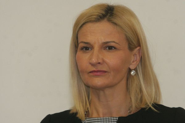RAZUMEMO SVOJE OBAVEZE RAZUMEMO SVOJE OBAVEZE