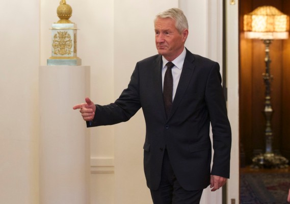 STOP NASILJU NAD ŽENAMA STOP NASILJU NAD ŽENAMA