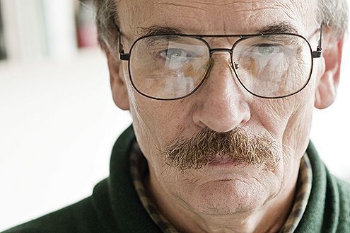 OVA VLADA NAM JE POJELA VEK OVA VLADA NAM JE POJELA VEK
