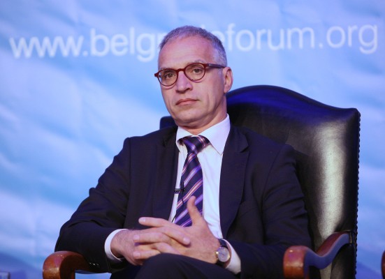 NASTAVAK OSMIŠLJENE POLITIKE