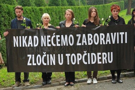 SLUČAJ PRED RASVETLJAVANJEM? SLUČAJ PRED RASVETLJAVANJEM?